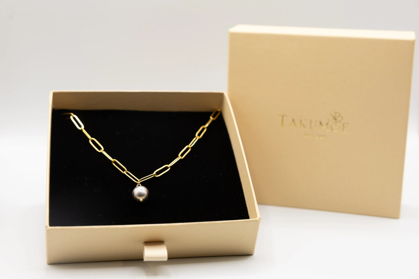 Collier Atea