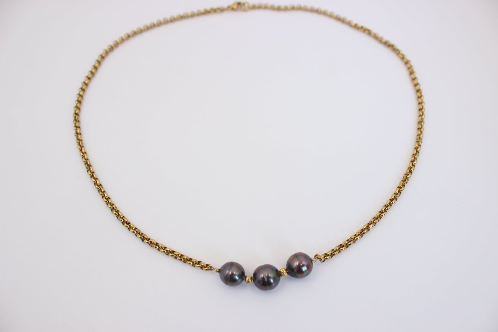 Collier Nehenehe Takumoe